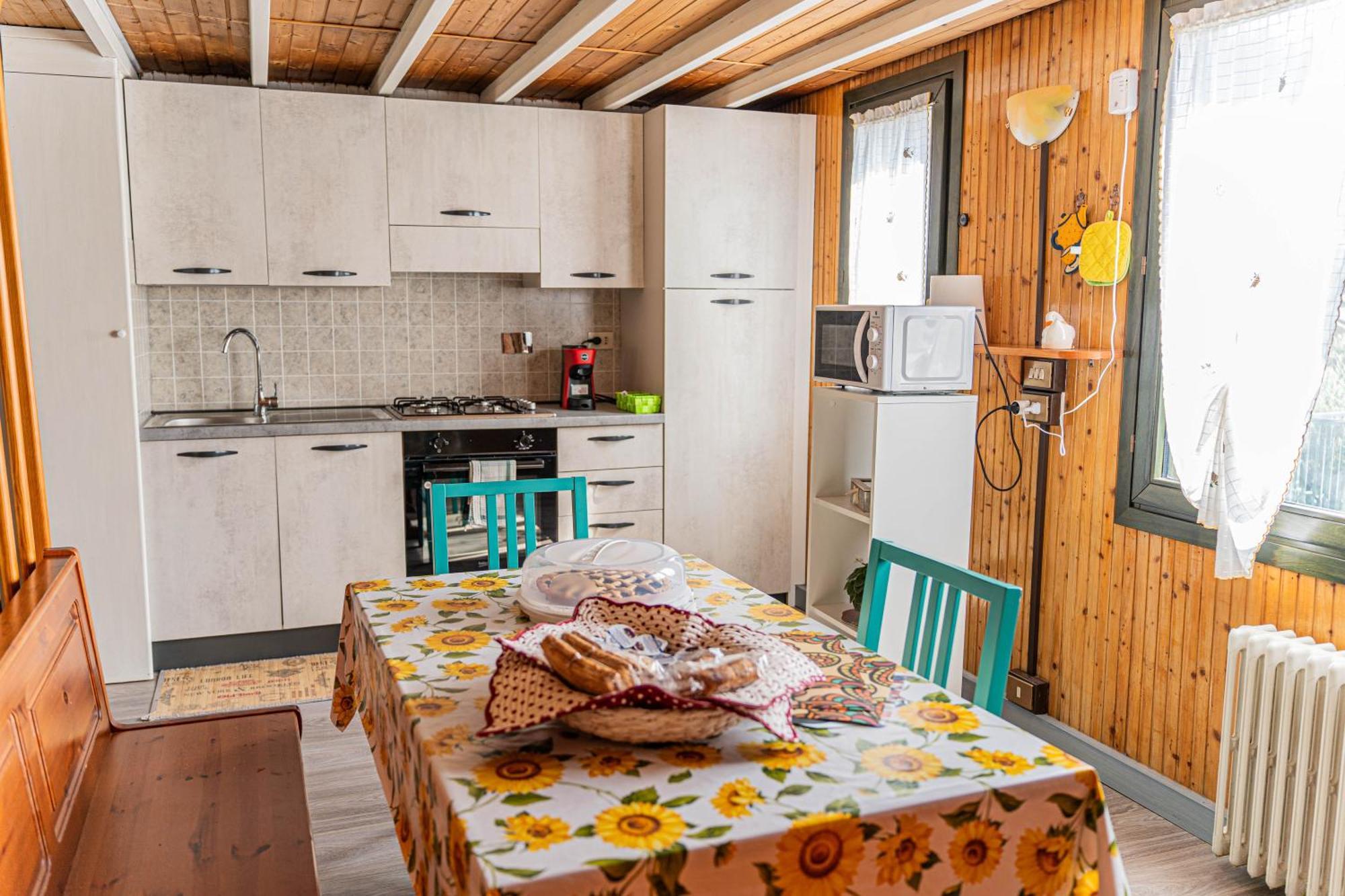 Woodhouse Paesana Villa Kültér fotó