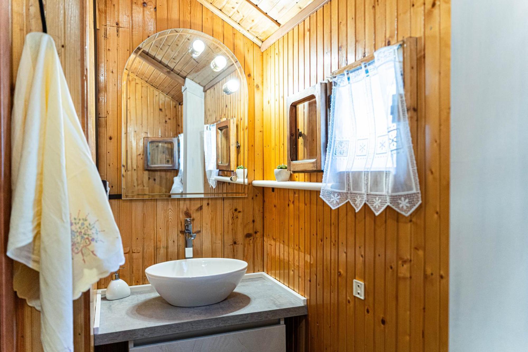 Woodhouse Paesana Villa Kültér fotó